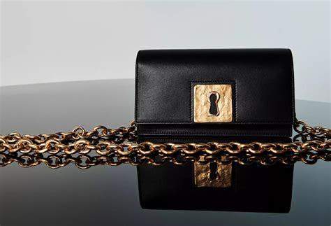 designer wallet chain|designer chain wallets for women.